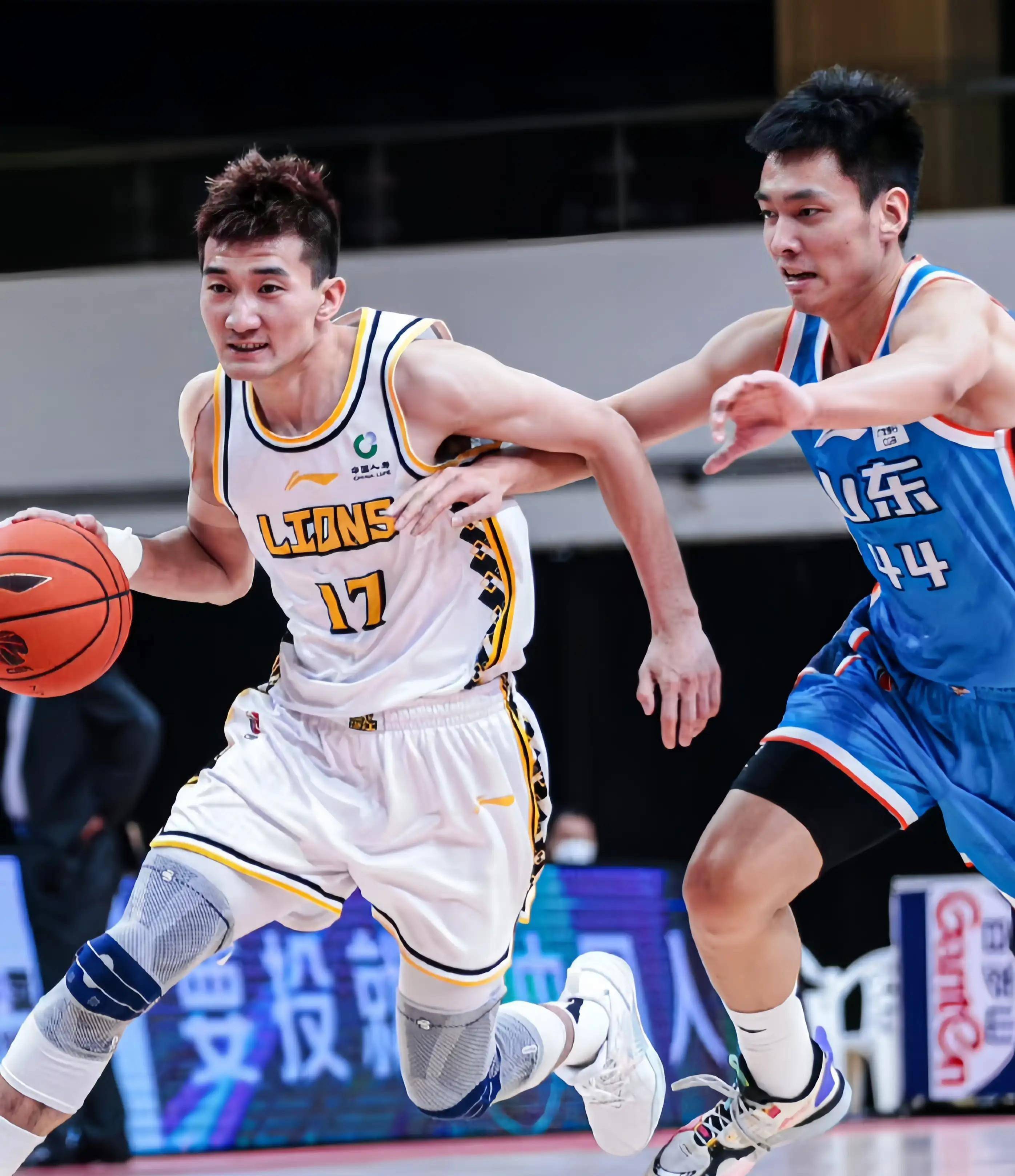 台上的热门 台上的热门