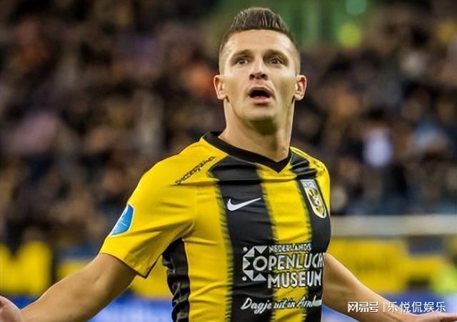 但斯卢茨基 但斯卢茨基