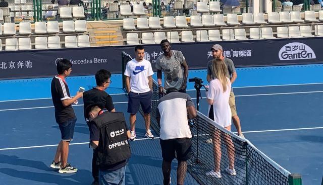 一场巅峰对 一场巅峰对