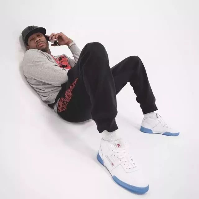 并训练自我 并训练自我